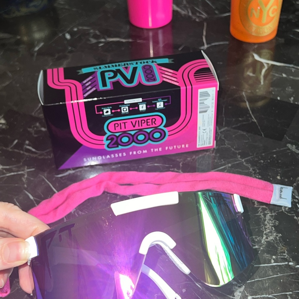 NEW Pit Viper 2000 Rainbow Mirrored Ski Sunglasses, Barbie & Ken sunglasses - Picture 4 of 16